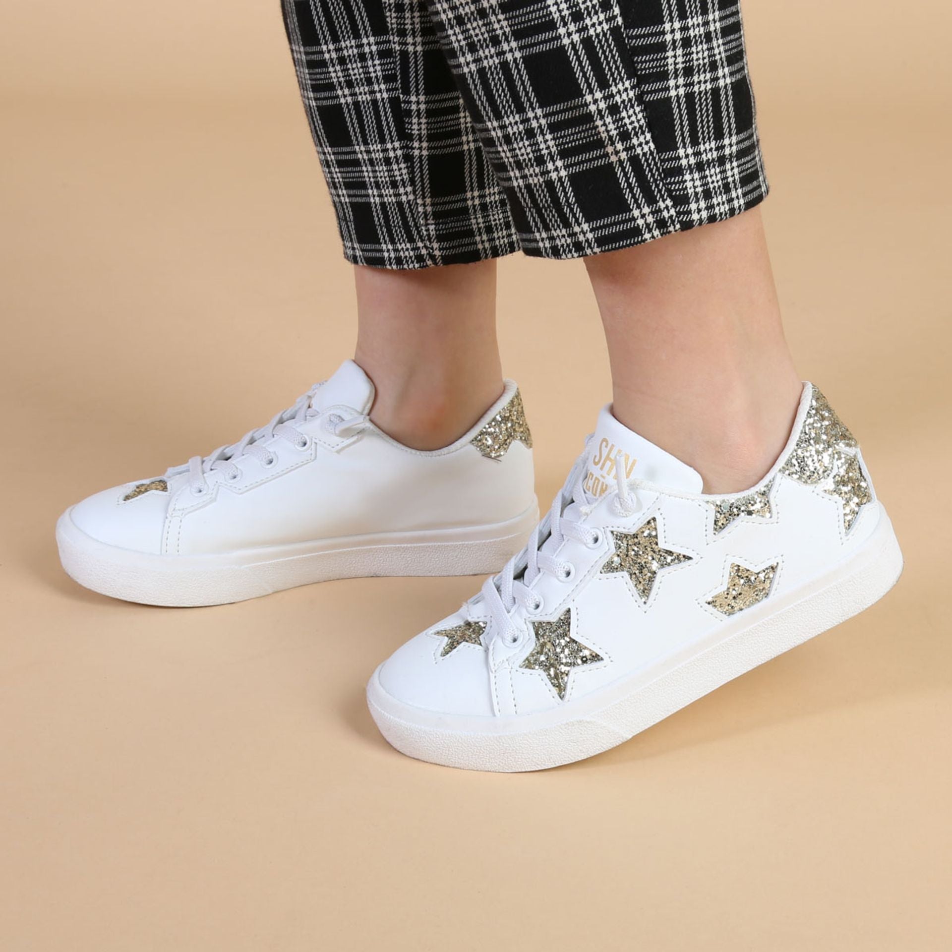 Shone Sneakers - Delcier