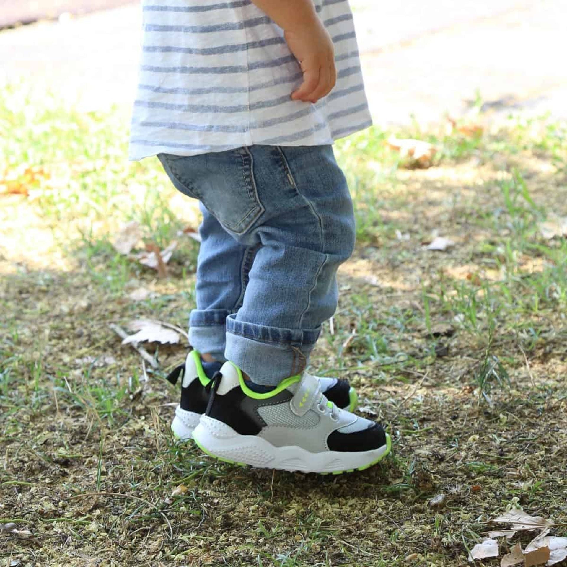 Shone Sneakers - Delcier